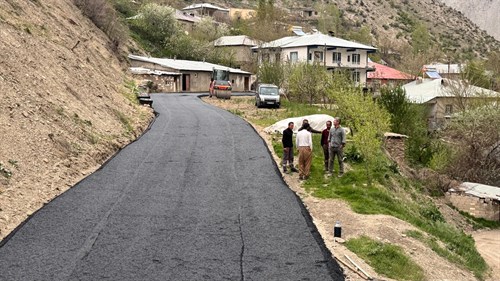 Hakkari’de Köy Yollarına Konforlu Dokunuş